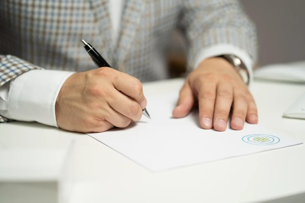 Découvrez comment la signature p/o révolutionne les entreprises en 2026