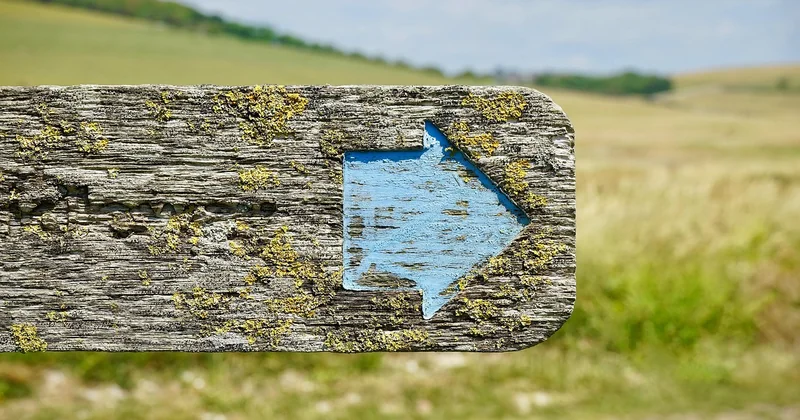 Quelle est la taille standard d'un panneau directionnel ?