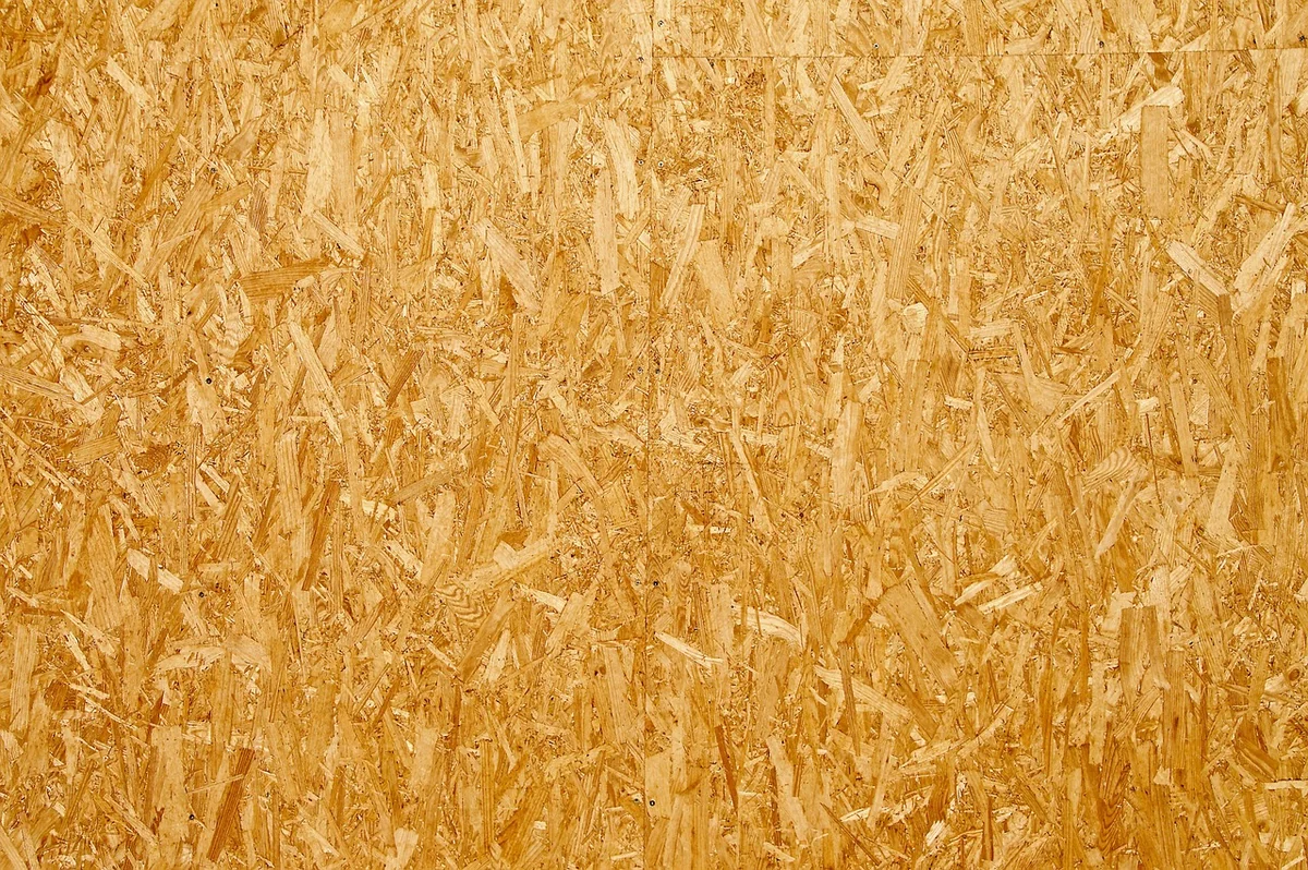 Dibond, PVC, aluminium : comment j’ai choisi mon panneau (et pourquoi je regrette un achat)